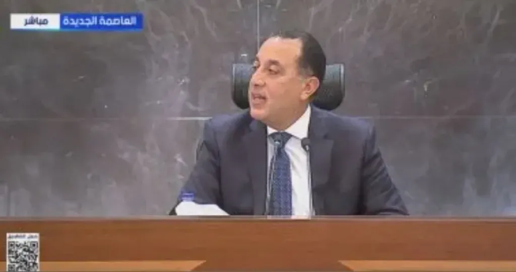 مدبولي: بدء تطبيق الدعم النقدي العام المالي المقبل واستكمال رقمنة الأوقاف وطرح شركات حكومية بالبورصة