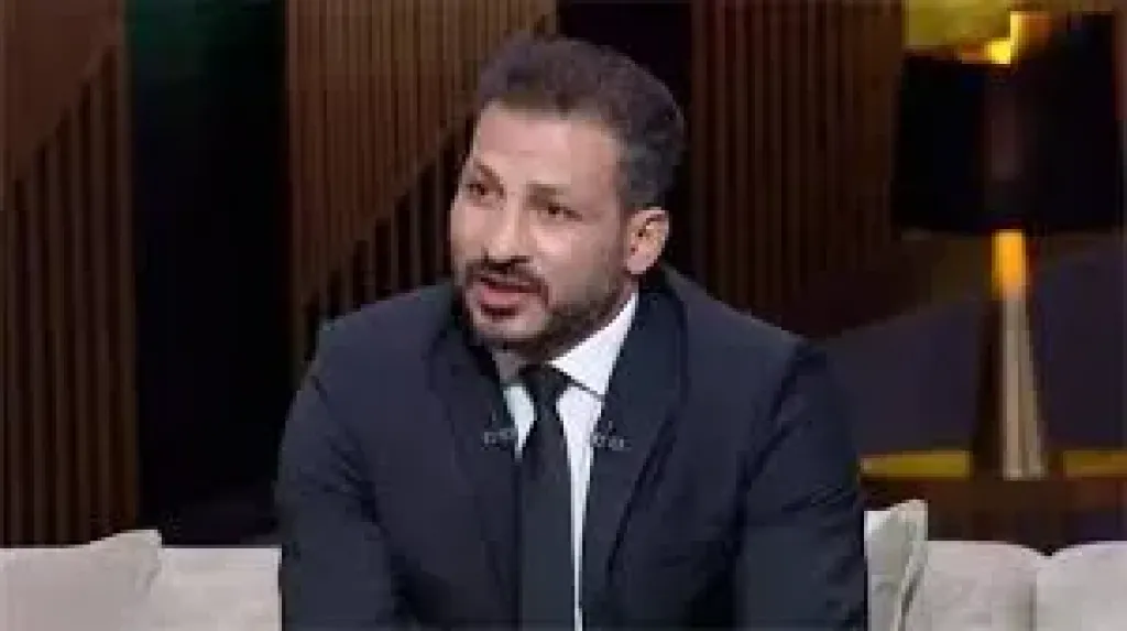 سيد معوض وشريف عبد الفضيل يدخلان دائرة ترشيحات الأهلي لمنصب المدرب العام
