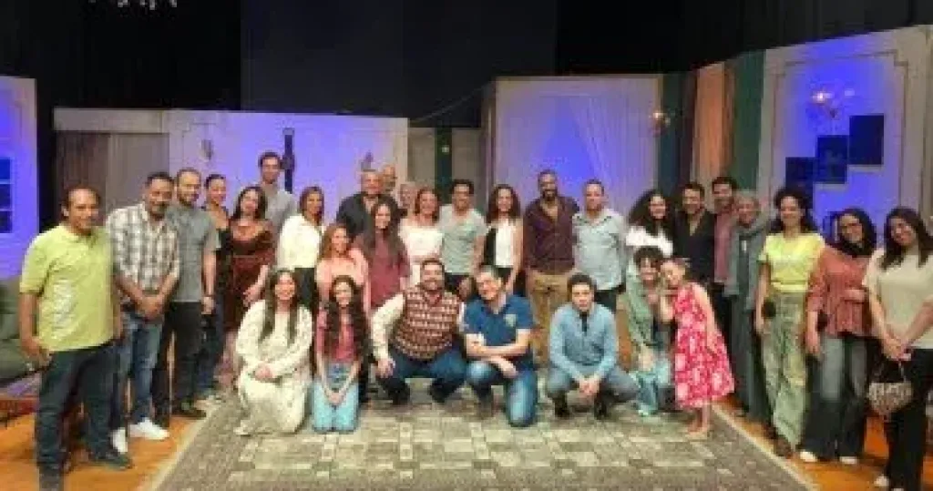 محمود كامل وميدو عادل يشيدان بعرض أداجيو: عمل مسرحى راق يستحق الإشادة