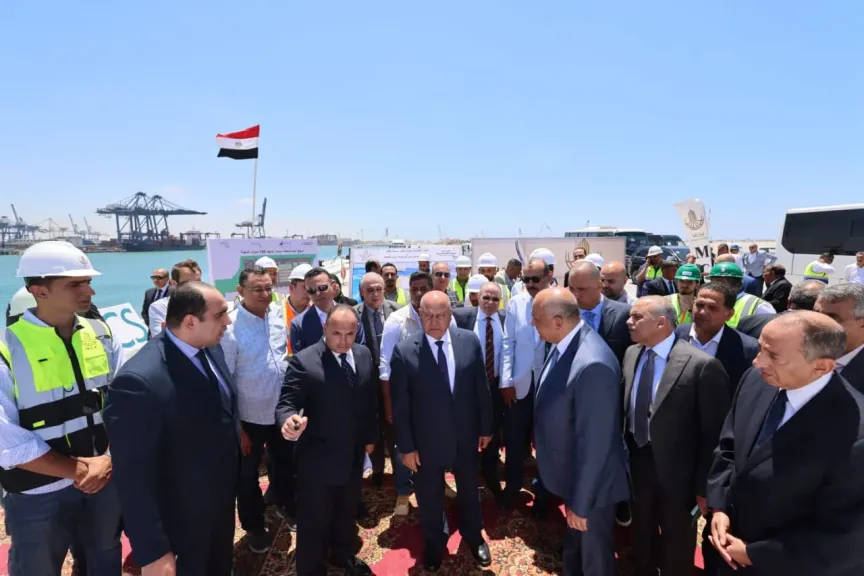 وزير النقل يتفقد مشروعات ميناءي الإسكندرية والدخيلة ويترأس جمعية “موانئ مصر البحرية”