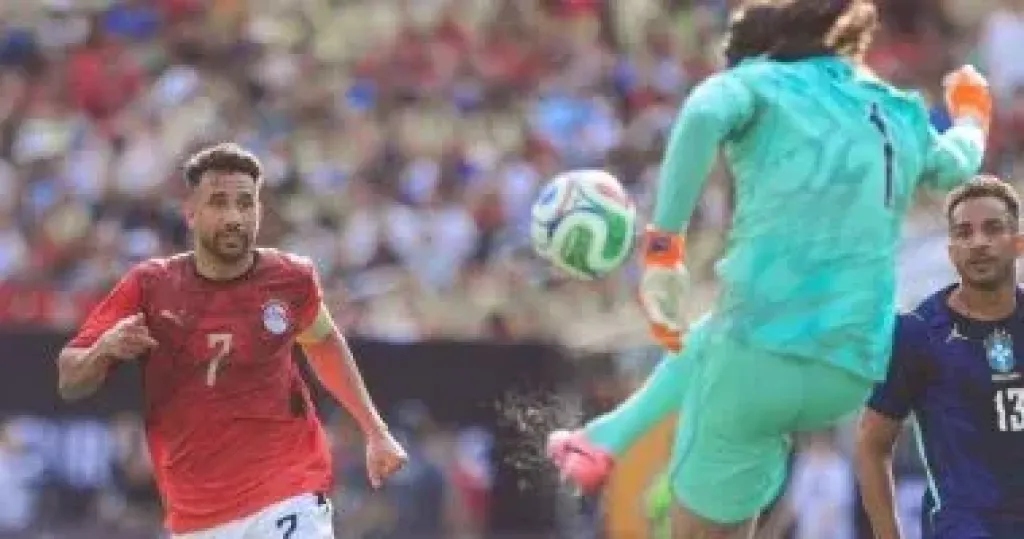 هندريك يحرز ثاني أهداف البرازيل فى شباك منتخب مصر