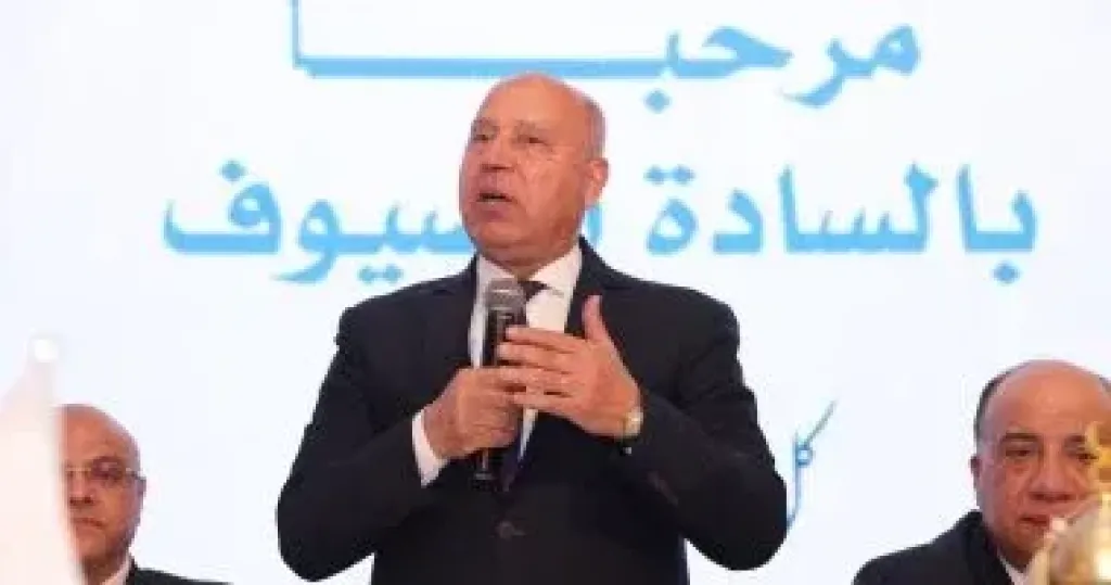 وزير النقل: مترو الإسكندرية يرفع الطاقة الاستيعابية من 2850 راكباً لـ60 ألفا