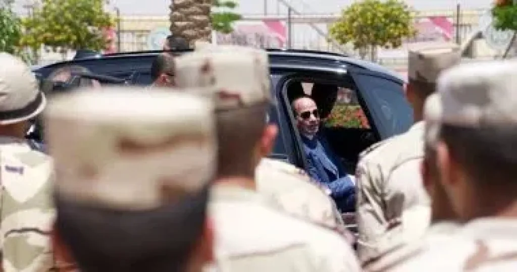 الرئيس السيسى يتفقد مقر القيادة الاستراتيجية بالعاصمة الجديدة