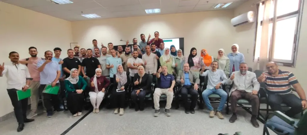 مستشفى الإصابات بجامعة أسيوط ينظم ندوة علمية متخصصة لتمريض عمليات العظام