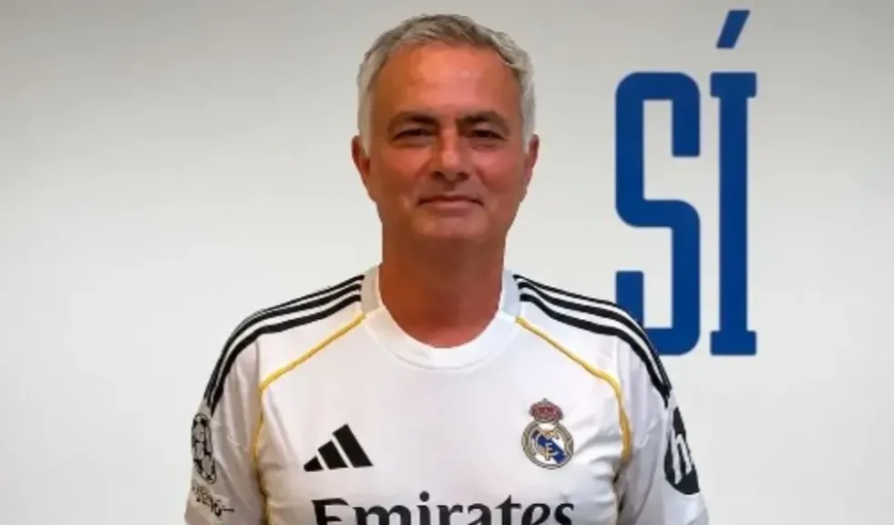 مورينيو يعود إلى مدريد لقيادة الريال رسميًا.. وتحركات سريعة وخطة ميركاتو واضحة