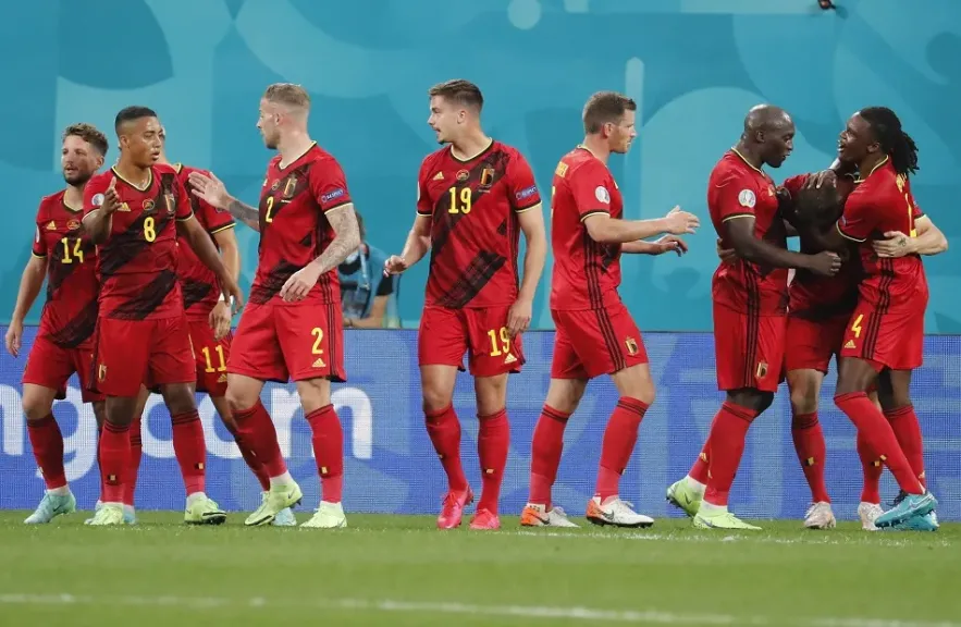 منتخب بلجيكا يصل إلى سياتل الأمريكية قبل مواجهة مصر في كأس العالم