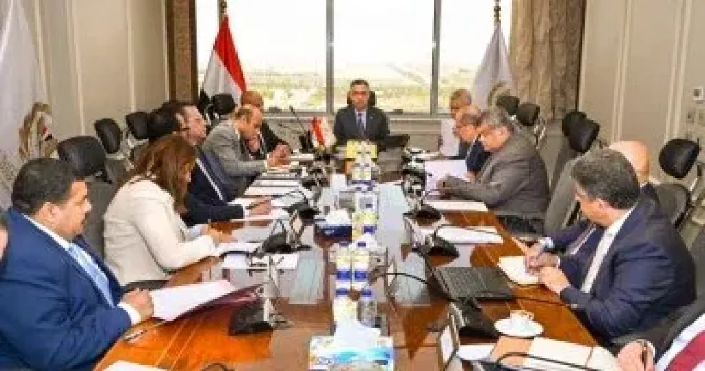 وزير التموين يتابع معدلات تنفيذ مشروع كارى أون