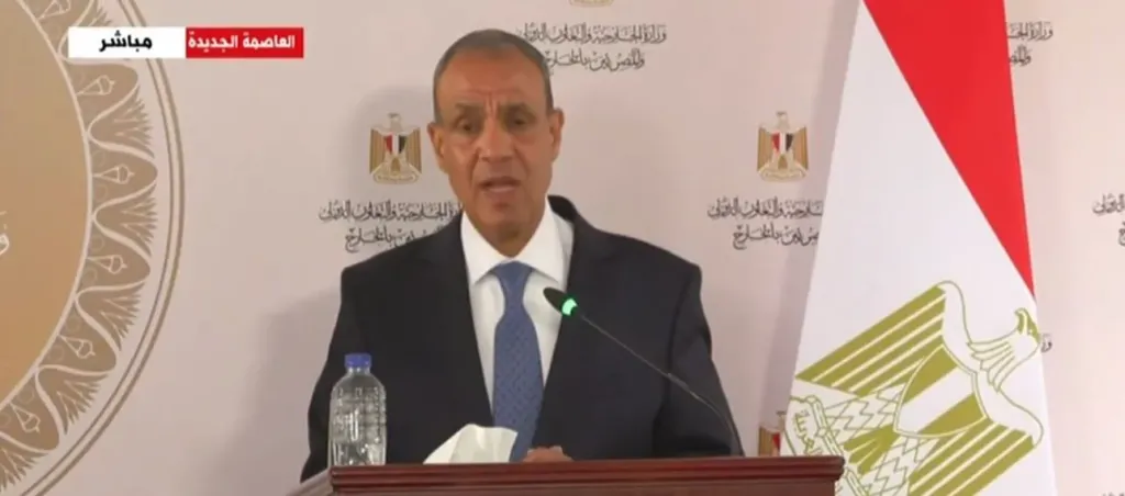 وزير الخارجية: قمة لرجال أعمال إفريقيا.. وجارٍ التنسيق لعقد القمة التنسيقية