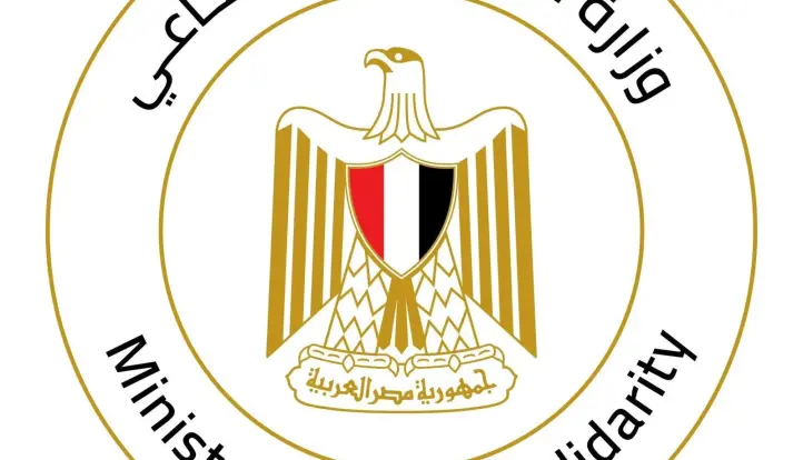 وزيرة التضامن الاجتماعي تتابع تداعيات حادث تصادم  قطار خط السويس - الإسماعيلية  بسيارة ملاكي