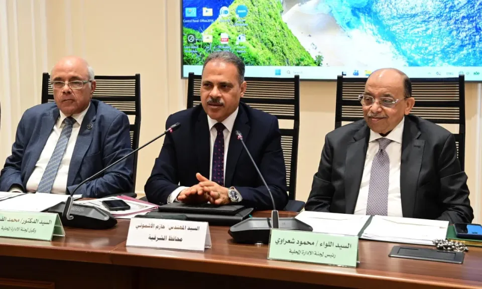 محافظ الشرقية للنواب : 3 مصانع لتدوير القمامة والمخلفات