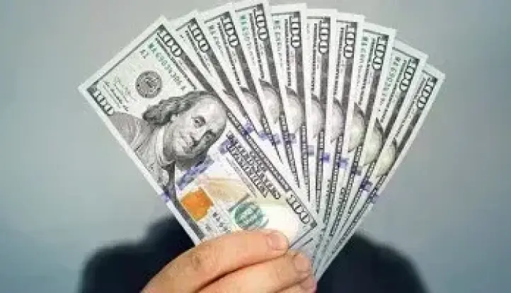 سعر الدولار اليوم الخميس 25/6/2026 أمام الجنيه المصرى يسجل 49.44 جنيه للشراء