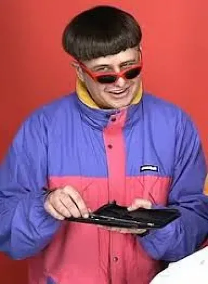 السلطات المحلية بالبرازيل تعلن مقتل المغنى oliver tree فى تحطم هليكوبتر