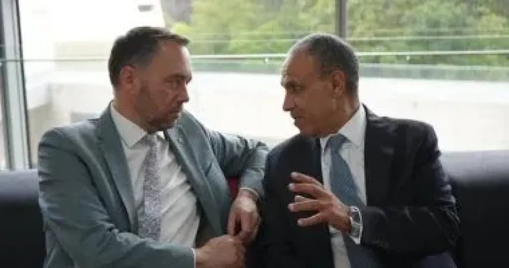 وزير الخارجية يبحث مع نظيره البلجيكى مستجدات الملف الايراني وقضية فلسطين