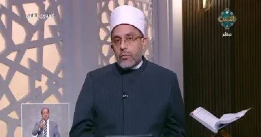 هل بيع السجائر في السوبر ماركت حلال أم حرام؟.. أمين الفتوى يجيب