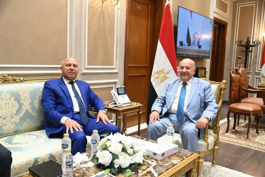 وكيل مجلس النواب يبحث مع وزير النقل مستقبل النقل الذكي وتسعير تذكرة القطار السريع
