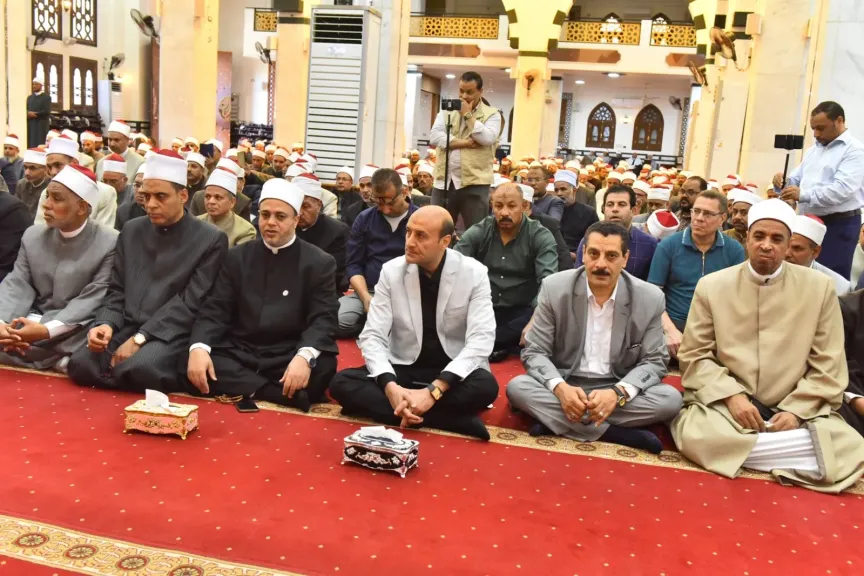 محافظ أسيوط يشهد احتفال الأوقاف بالعام الهجري الجديد 1448 هـ بمسجد البقلي
