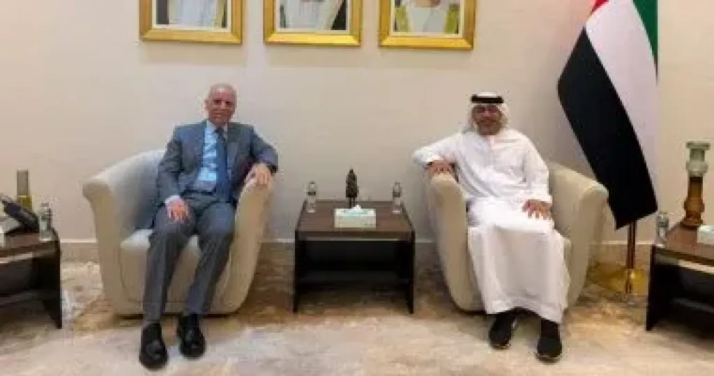 سفيرا العراق والإمارات بالقاهرة يبحثان سبل تعزيز العلاقات بين البلدين