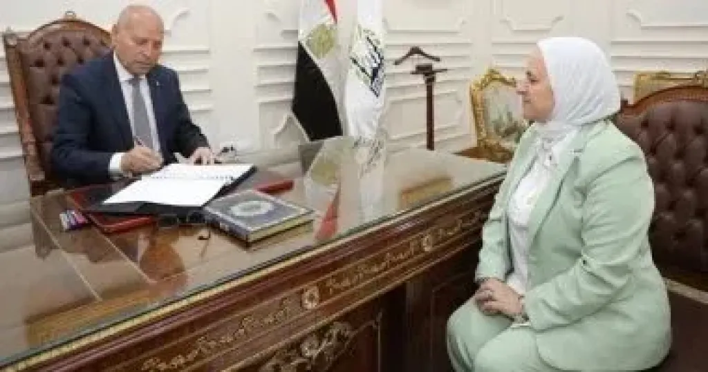 محافظ القاهرة يعتمد نتيجة الفصل الدراسى الثانى للإعدادية بنسبة نجاح 73%