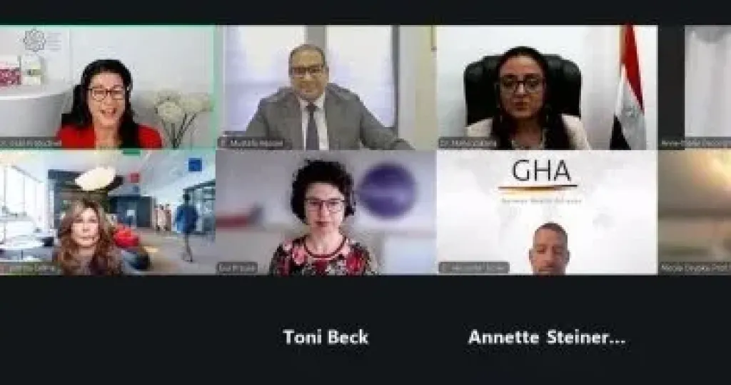 التمثيل التجارى يبحث مع وفد شركات ألمانية ببرلين ترتيبات زيارة مرتقبة للقاهرة