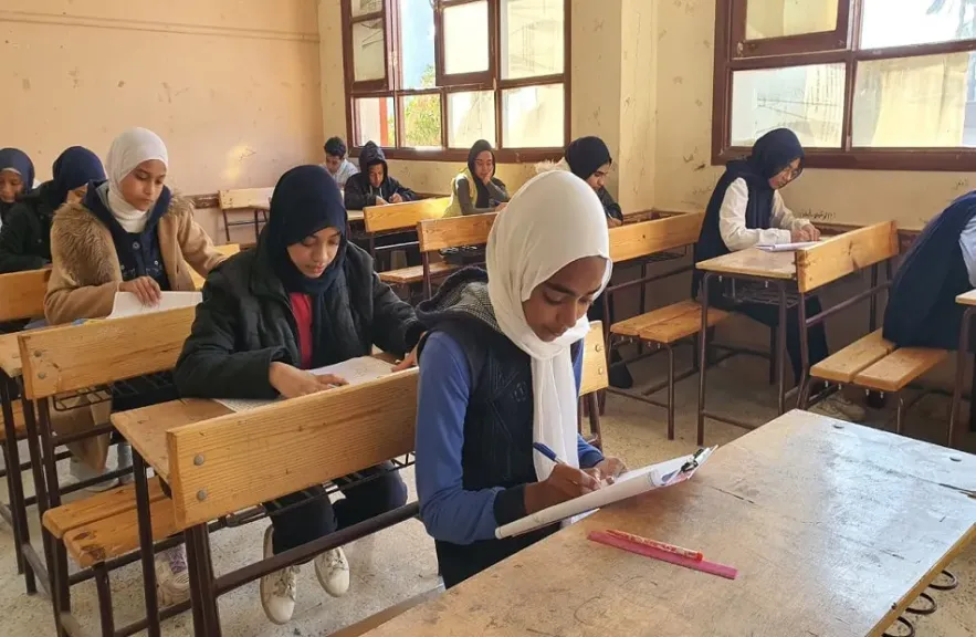 قنا.. 20 ألف طالب يؤدون امتحانات الثانوي العام وتشديدات لمنع التجاوزات