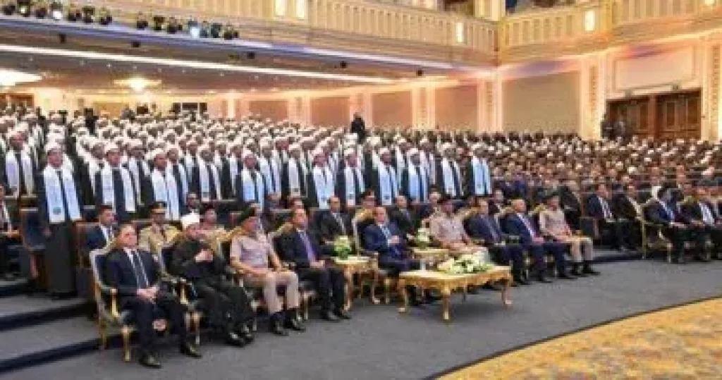 الرئيس السيسى يشاهد فيلما عن رفاعة الطهطاوى بتقنية الذكاء الاصطناعى