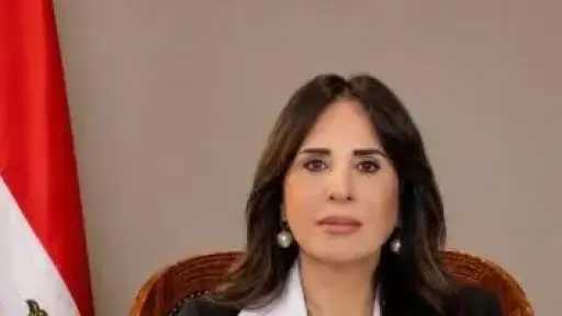 وزيرة الإسكان تتابع تنفيذ أبراج مارينا العلمين والحي اللاتيني ومشروعات الخدمات