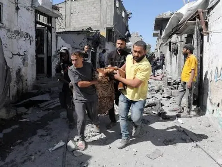 إصابة فلسطينيين اثنين برصاص الاحتلال الإسرائيلي جنوب قطاع غزة