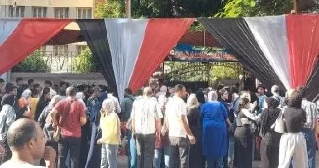 صفحات الغش تزعم نشر أسئلة امتحان الدين للثانوية والتعليم تحقق