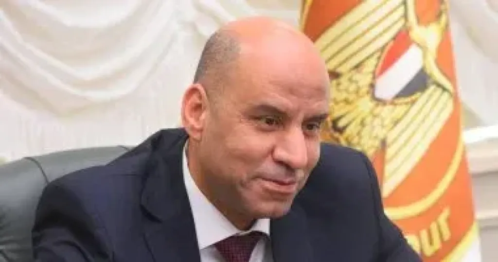 وزير العمل يتفق مع برنامج الأغذية العالمي على خطة تدريب وتشغيل