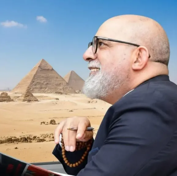 ”البر الثاني”.. حين يتحول الطبيب إلى رحالة بين العلم و الدين و أسئلة الوجود