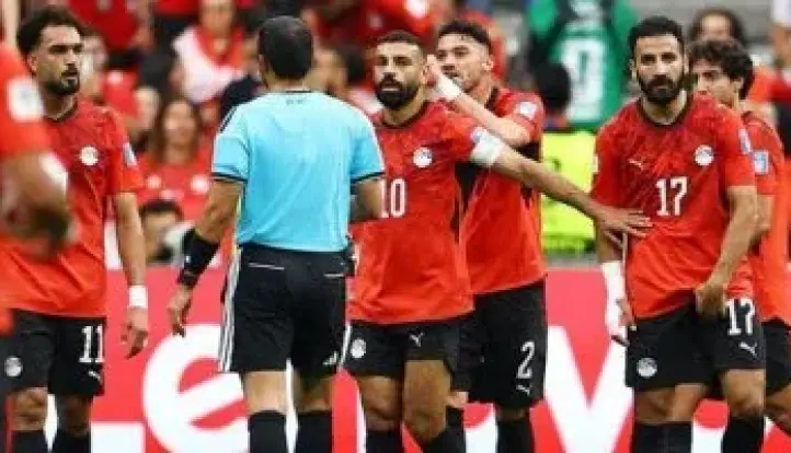 منتخب مصر ضد نيوزيلندا.. تبديل اضطرارى بخروج حمدى فتحى للإصابة ونزول ربيعة