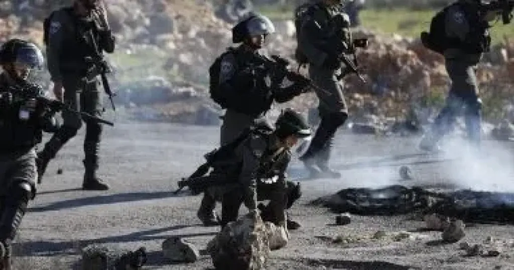 قوات الاحتلال الإسرائيلى تهدم منزلا مأهولا جنوبي بيت لحم