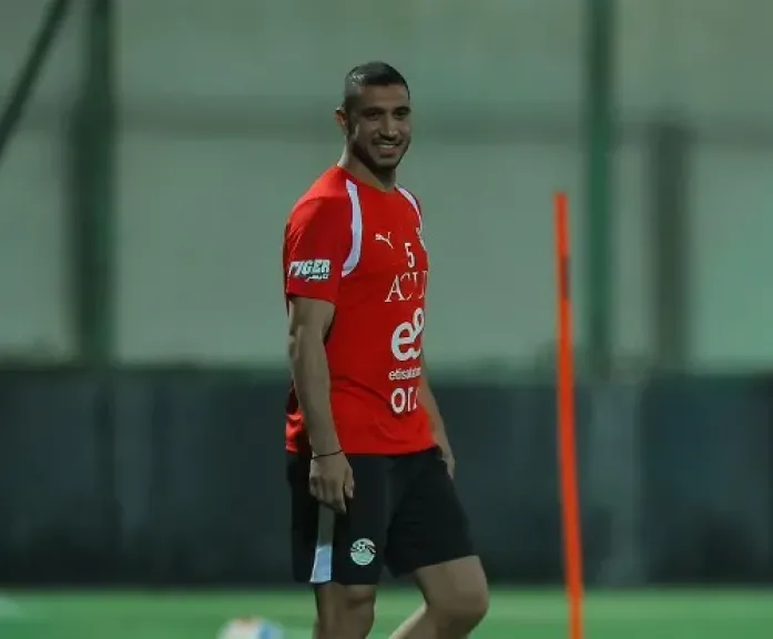 منتخب مصر يجهز رامي ربيعة.. وموقف عبد المنعم أمام إيران