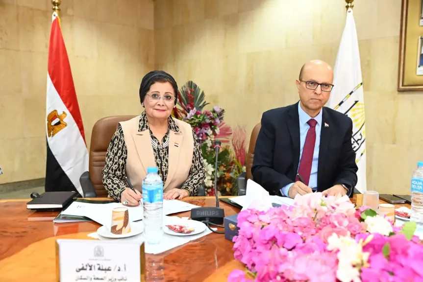 الدكتور المنشاوي ونائب وزير الصحة والسكان يوقعان بروتوكول تعاون لتفعيل مبادرة ”الألف