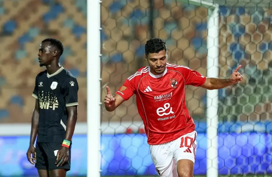 الأهلي يحدد موقف محمد شريف