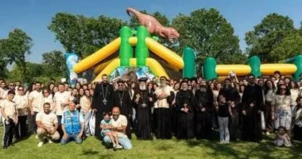 الكنيسة تنظم لقاء سنوى لإيبارشية هولندا وتركز على الهوية القبطية