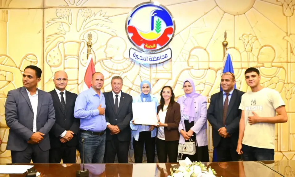 جاكلين تكرّم أوائل الإعدادية الأزهرية دعمًا لمسيرة التفوق والنجاح وتؤكد: أنتم مصدر فخر للمحافظة