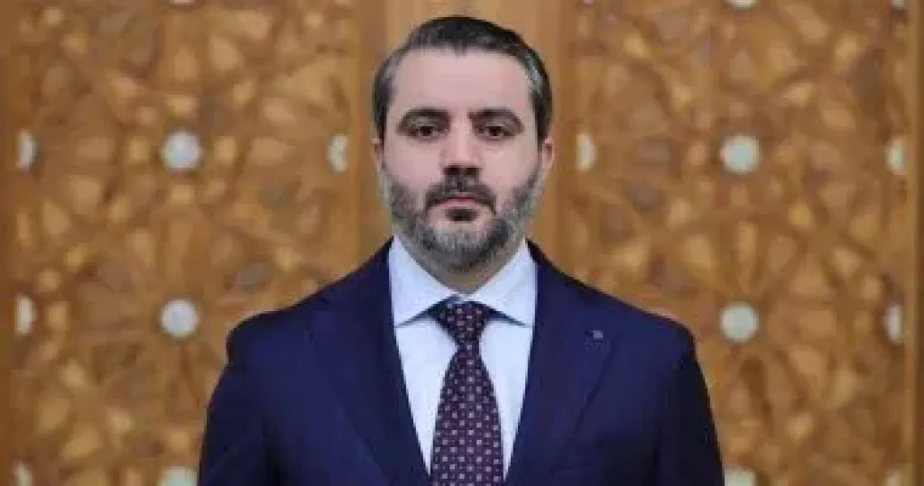 وزير الخارجية السورى يلتقى رئيس الإمارات وينقل له رسالة من الشرع
