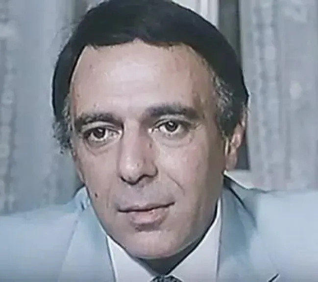 ذكرى رحيل الفنان مدحت مرسى.. صاحب الحضور الهادئ فى السينما والدراما والمسرح
