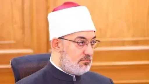 المفتي يهنئ الرئيس السيسي والمصريين بالذكرى الثالثة عشرة لثورة الثلاثين من يونيو