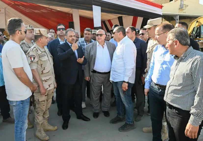 محافظ الشرقية باكر اصطفاف المعدات والسيارات المشاركة في التدريب بأرض المحلج