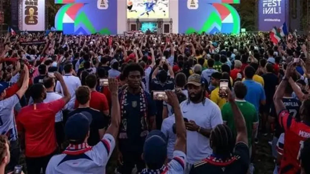 تشجيع في كأس العالم بكاليفورنيا