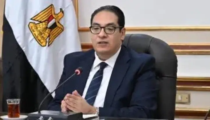 رئيس جامعة القاهرة: مسيرة كلية الحقوق صنعت ملامح الحياة القانونية فى مصر