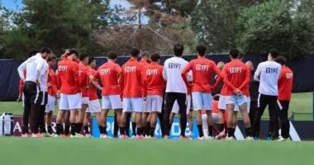 منتخب مصر يواصل استعداداته لأستراليا.. وتدريبات علاجية لـ صلاح ومنعم وفتوح