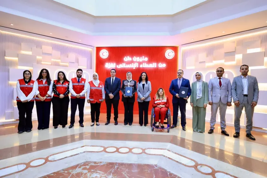 وزيرة التضامن  تشهد توقيع بروتوكول تعاون بين الهلال الأحمر المصري والمجلس القومي للأشخاص ذوي الإعاقة