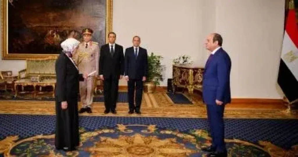 هدى عيسى تؤدي اليمين أمام الرئيس السيسي رئيسًا لهيئة النيابة الإدارية
