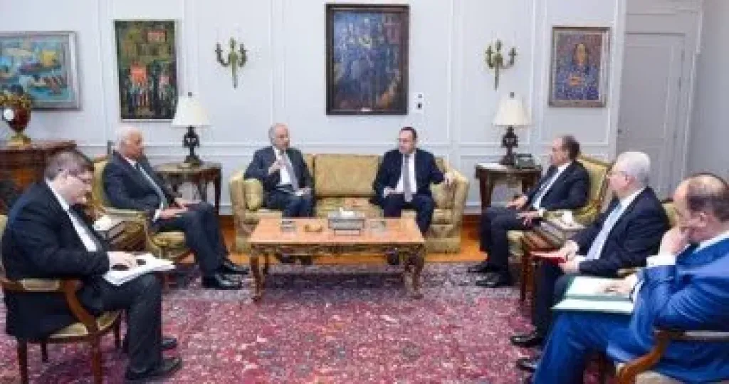 وزير الخارجية يستقبل وزير التعليم العالى لبحث سبل تعزيز التعاون بين الوزارتين