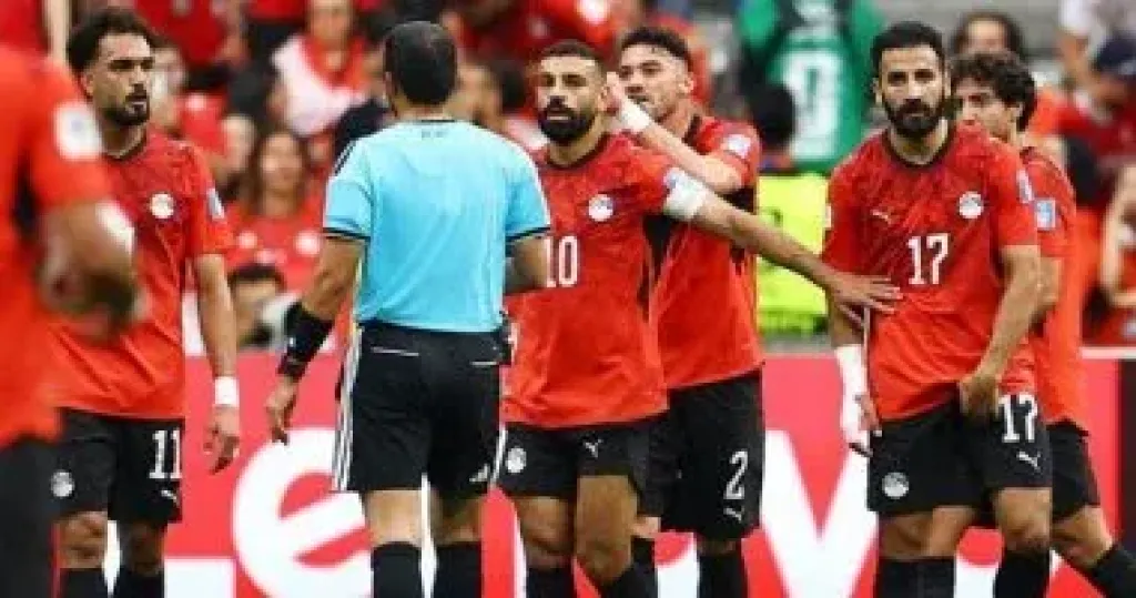 ضياء السيد: غيابات منتخب مصر أمام أستراليا لا تقلقنى باستثناء محمد صلاح