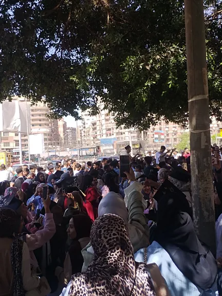 احتفالات خريجي كلية التجارة بأسيوط