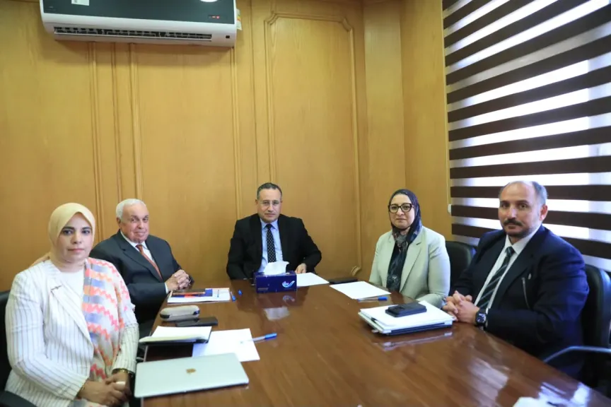 وزير التعليم العالي: تطوير منظومة القوافل الجامعية لتعظيم الأثر التنموي